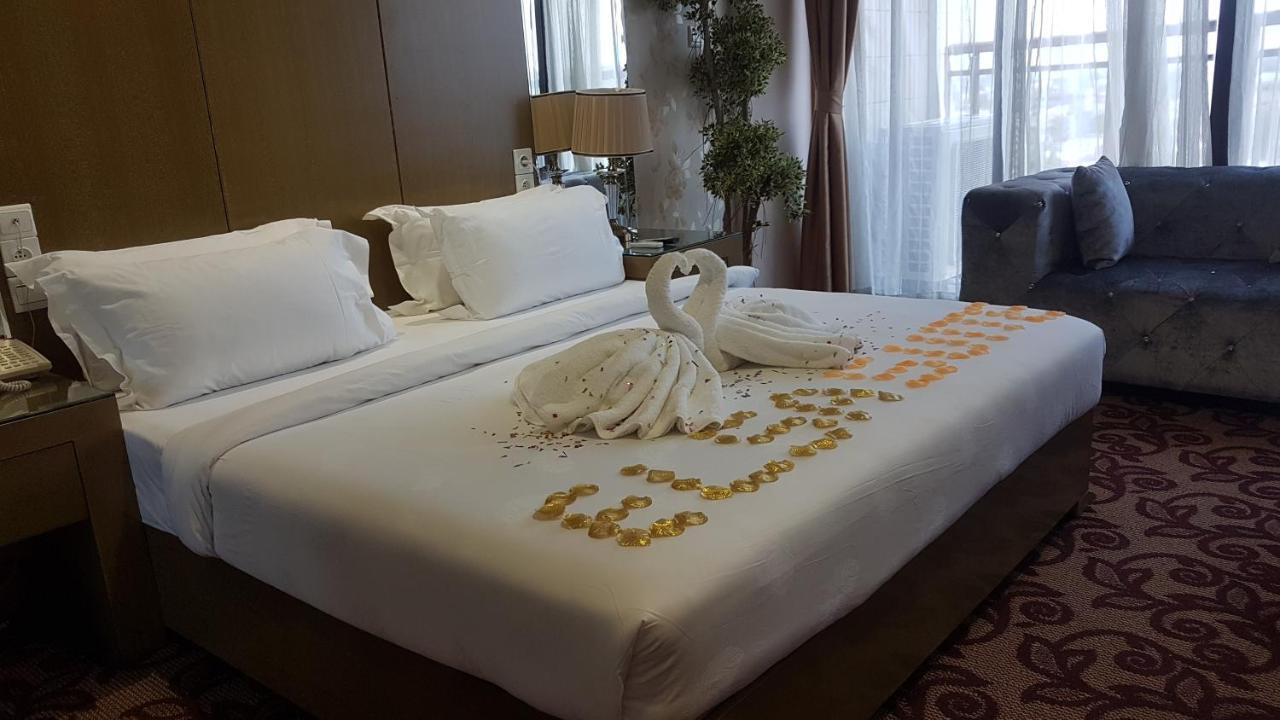 Edmond Hotel ブラザヴィル エクステリア 写真