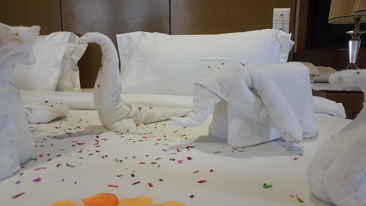 Edmond Hotel ブラザヴィル エクステリア 写真